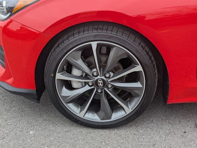 2020 Hyundai Veloster - Image 30