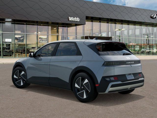 2025 Hyundai IONIQ 5 SE photo