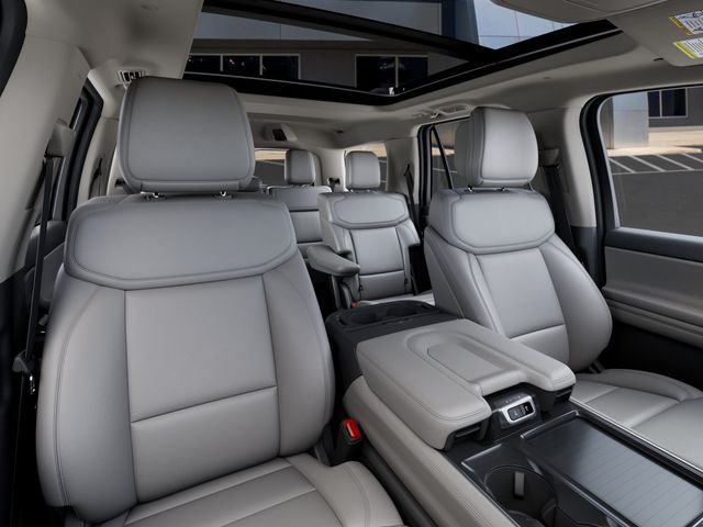 2027 Ford Expedition Active:169697