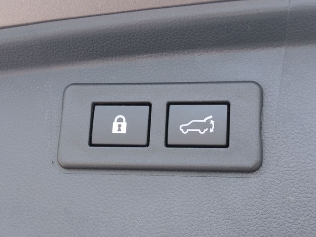 Used 2021  Subaru Limited XT image 31