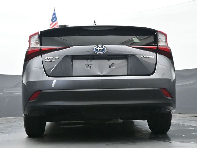 2021 Toyota Prius LE AWD-e 32