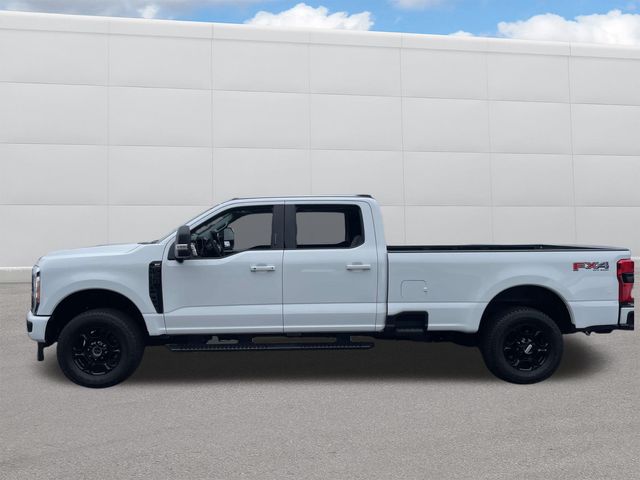 2023 Ford F-250SD XLT 2