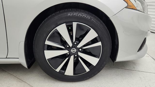 2019 Nissan Altima 2.5 SV Silver at Emmons Autoplex
