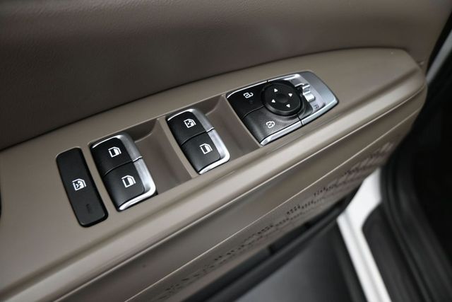 Used 2026 Kia Carnival Van