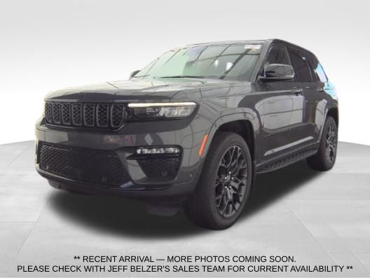 Baltic Gray Metallic Clearcoat 2025 Jeep Grand Cherokee SUV / Crossover Four-Wheel Drive 8-Speed Automatic