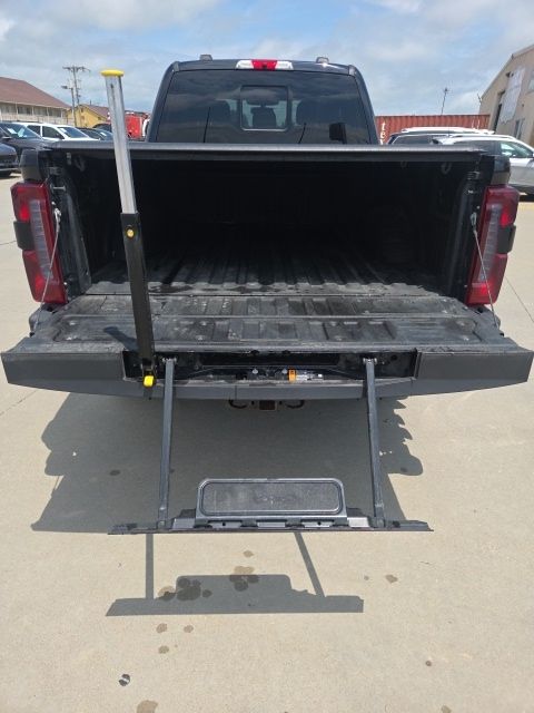 Used 2023 Ford F-250SD Truck