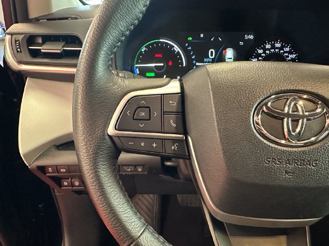 Used 2026 Toyota Sienna Van