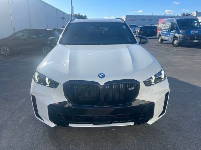 2025 BMW X5 M60i 8