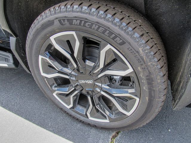 Photo of 2025 GMC Sierra EV Denali in Dallas, GA - 10,  2025 GMC Sierra EV Denali:42410