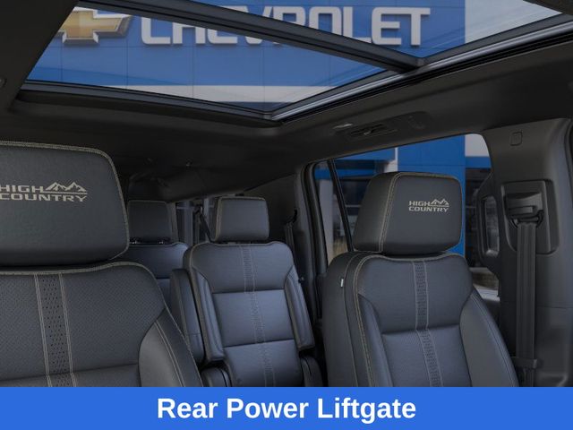 New 2025 Chevrolet Suburban For Sale in Livonia, MI