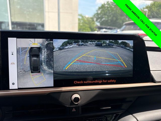 Used 2024 Black Toyota Platinum image 21