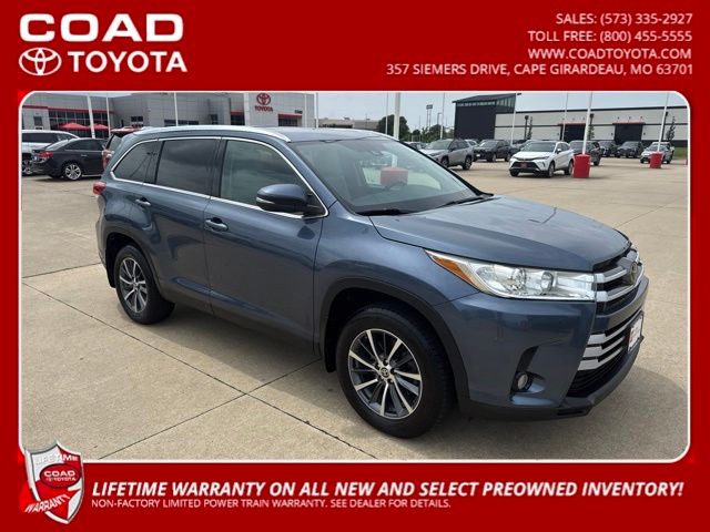 Shoreline Blue Pearl 2019 Toyota Highlander XLE AWD SUV / Crossover All-Wheel Drive 8-Speed Automatic