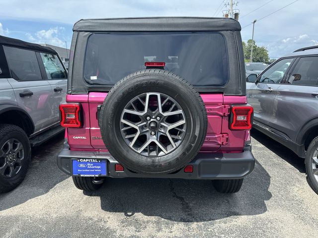Used 2026 Red Jeep Sahara image 26