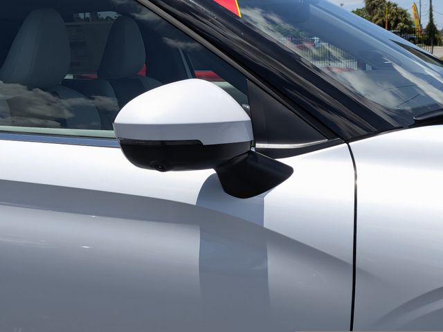 2026 White Diamond Mitsubishi Outlander SE FWD SUV