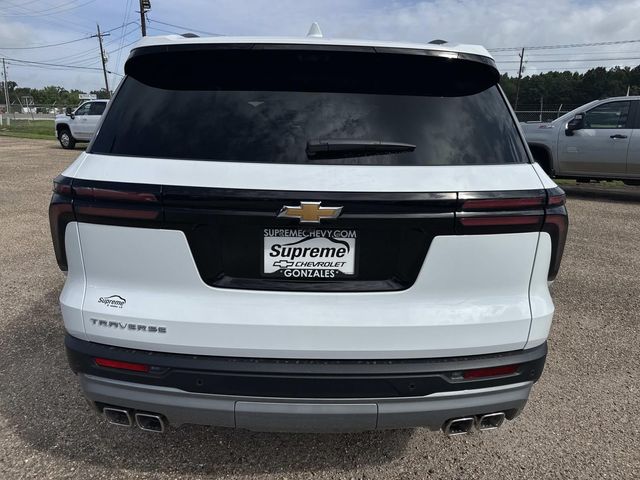2026 Chevrolet Traverse LT White at Supreme Chevrolet of Gonzales