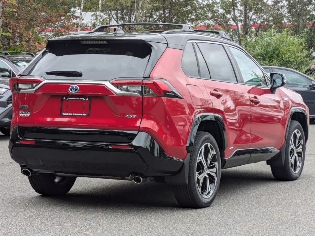 2024 Toyota RAV4 Prime XSE 3