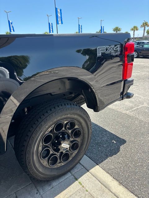 2023 Agate Black Metallic Ford Super Duty F-250 SRW XLT 4X4 Truck