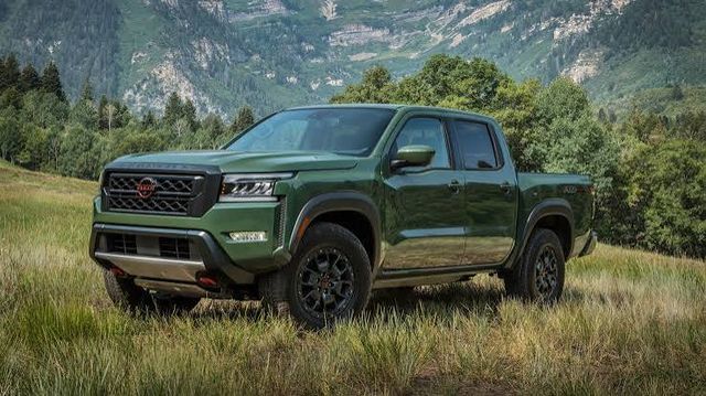 Tactical Green Metallic 2022 Nissan Frontier Pickup Truck 4X2 9-Speed Automatic