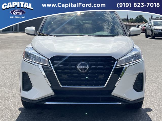 Used 2024 White Nissan SV image 16