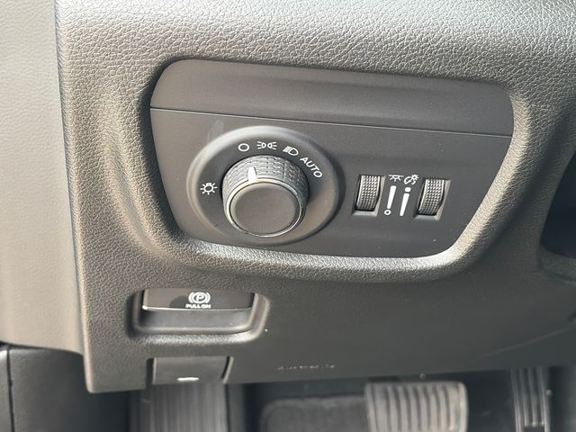 Used 2024 Jeep Grand Cherokee SUV