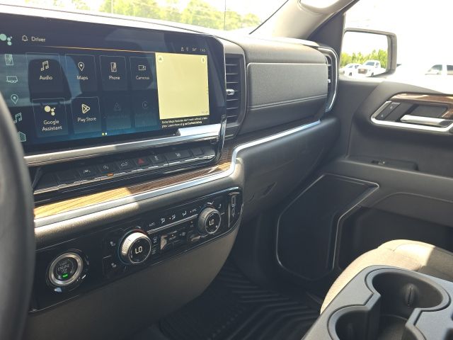 2022 Chevrolet Silverado 1500 LT:46753A