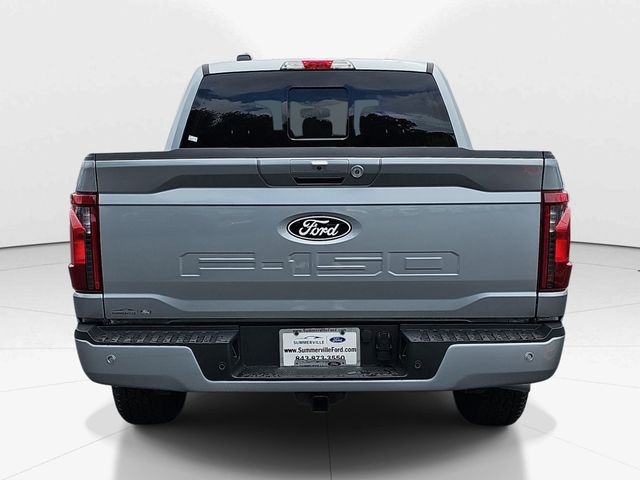 New 2026 Silver Ford XLT image 4