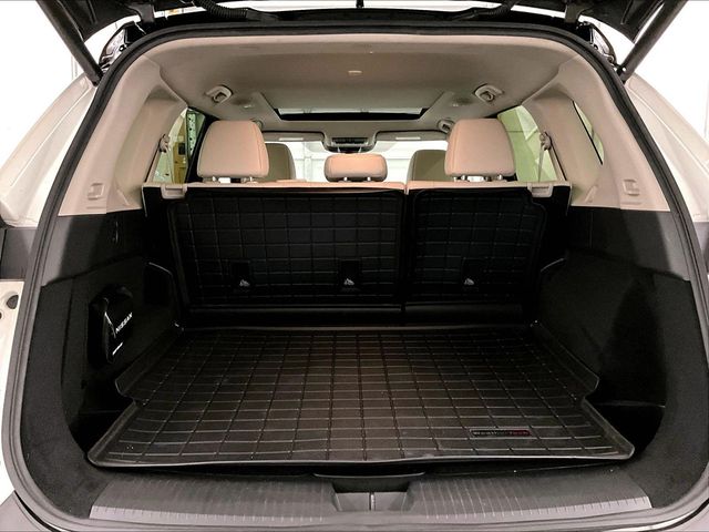 2023 Nissan Rogue SL White at Bob Ruth Ford