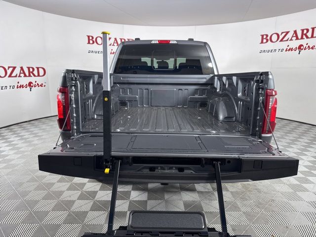 2025 Carbonized Gray Metallic Ford F-150 XLT 4X4 Truck