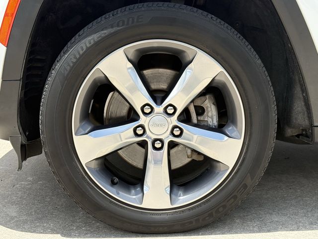 2021 Jeep Grand Cherokee L Limited White at Classic Elite Chevrolet Sugar Land
