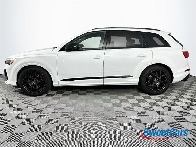 2025 Audi SQ7