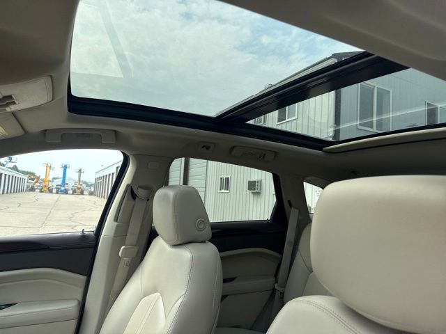 2016 Gold Cadillac SRX Luxury AWD SUV