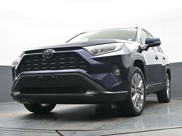 2021 Toyota RAV4 XLE Premium 27