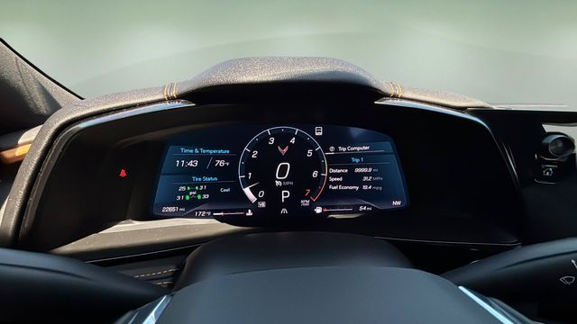 Used 2021 Red Chevrolet Stingray image 15