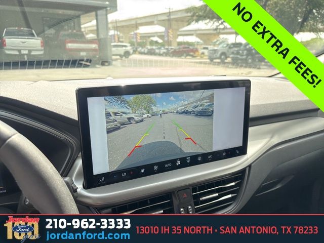 Used Car 2023 Ford Escape  Active For Sale Under $25,000 In San Antonio, Texas