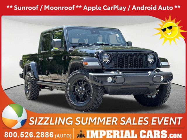 Black Clearcoat 2024 Jeep Gladiator Willys Crew Cab 4WD Pickup Truck Four-Wheel Drive 8-Speed Automatic