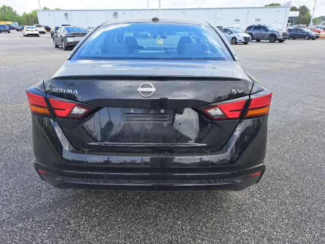 Used 2024 Black Nissan 2.5 SV image 8