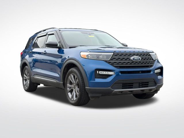 Blue Metallic 2022 Ford Explorer XLT AWD SUV / Crossover All-Wheel Drive Automatic