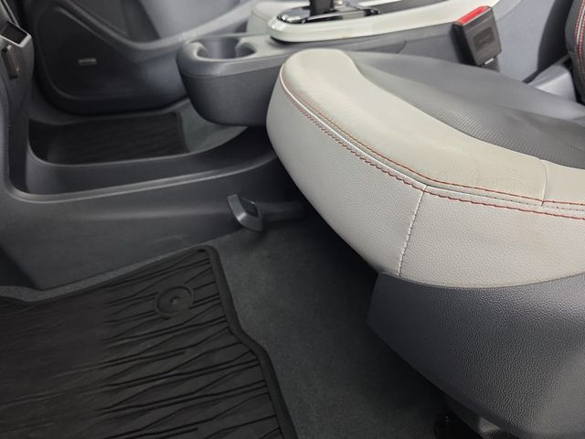 Used 2019 Gray Chevrolet Premier image 23