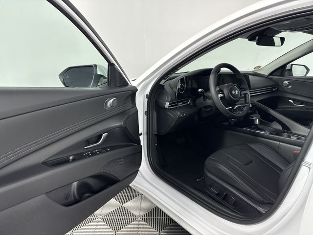 New 2025 Hyundai Elantra For Sale in Indianapolis, IN