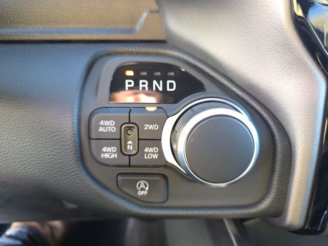 2026 Ram 1500 Big Horn/Lone Star - Granite Crystal Metallic Clearcoat exterior view 17