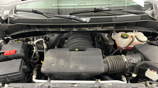 Used 2024 Summit White Chevrolet WT image 27