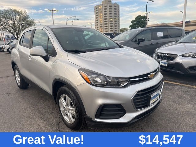 2020 Chevrolet Trax LS photo