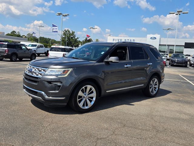 Used 2018 Gray Ford Limited image 3