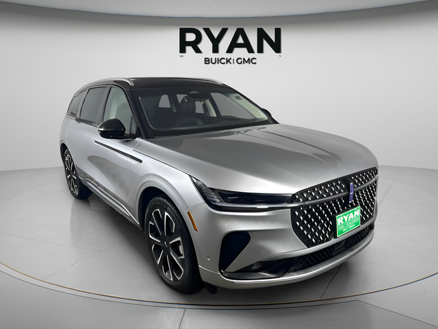 used 2024 Lincoln Nautilus car, priced at $50,500