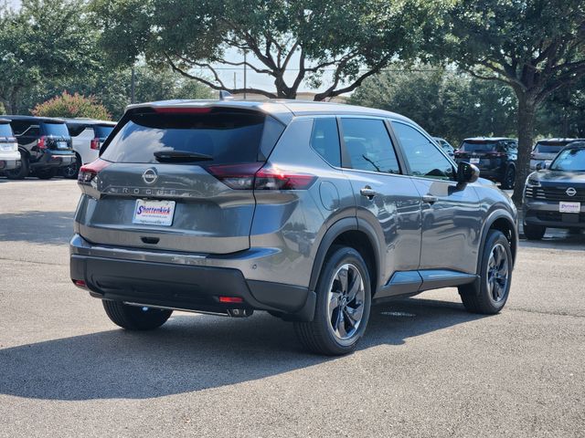 2026 Nissan Rogue SV photo 3