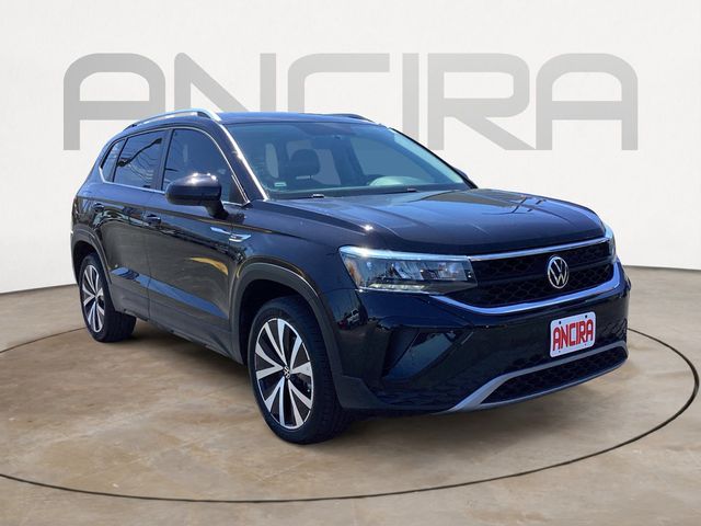 Used Car 2022 Volkswagen Taos  1.5t Se For Sale Under $20,000 In San Antonio, Texas