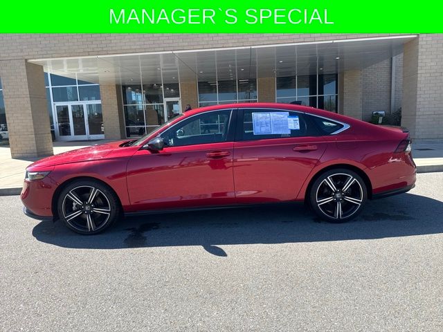 Radiant Red Metallic 2024 Honda Accord Hybrid Sport FWD Sedan Front-Wheel Drive Continuously Variable Transmission