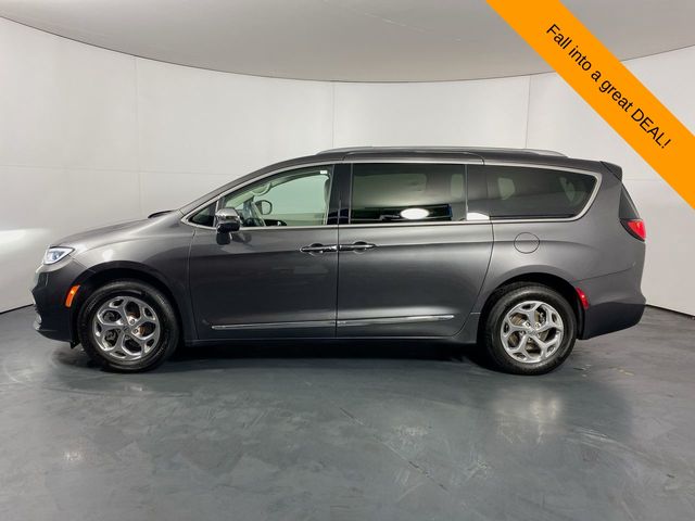 2021 Chrysler Pacifica Limited 31