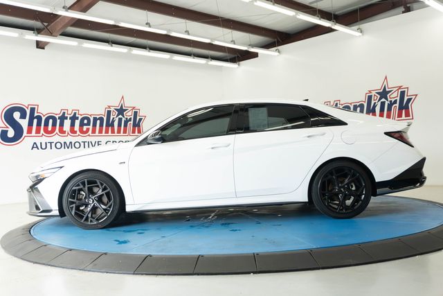 Used 2024 Hyundai Elantra Sedan