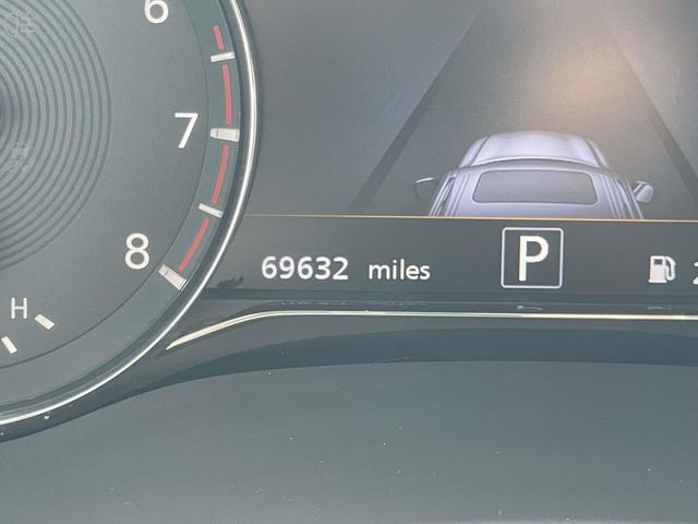 Used 2022 Gray INFINITI Premium Select image 21